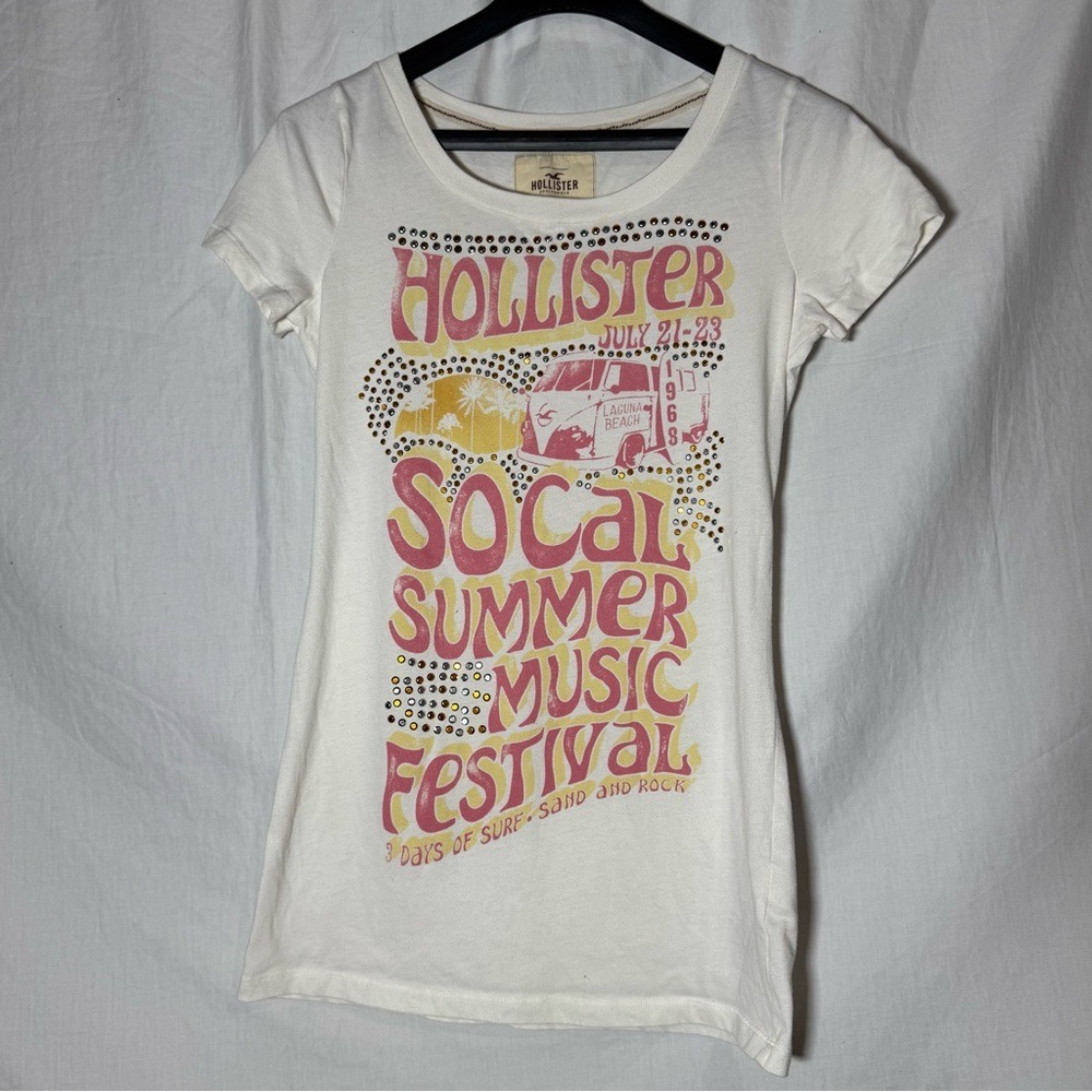 Rare Hollister Y2K White SoCal Music Festival Coastal Tee Size Medium